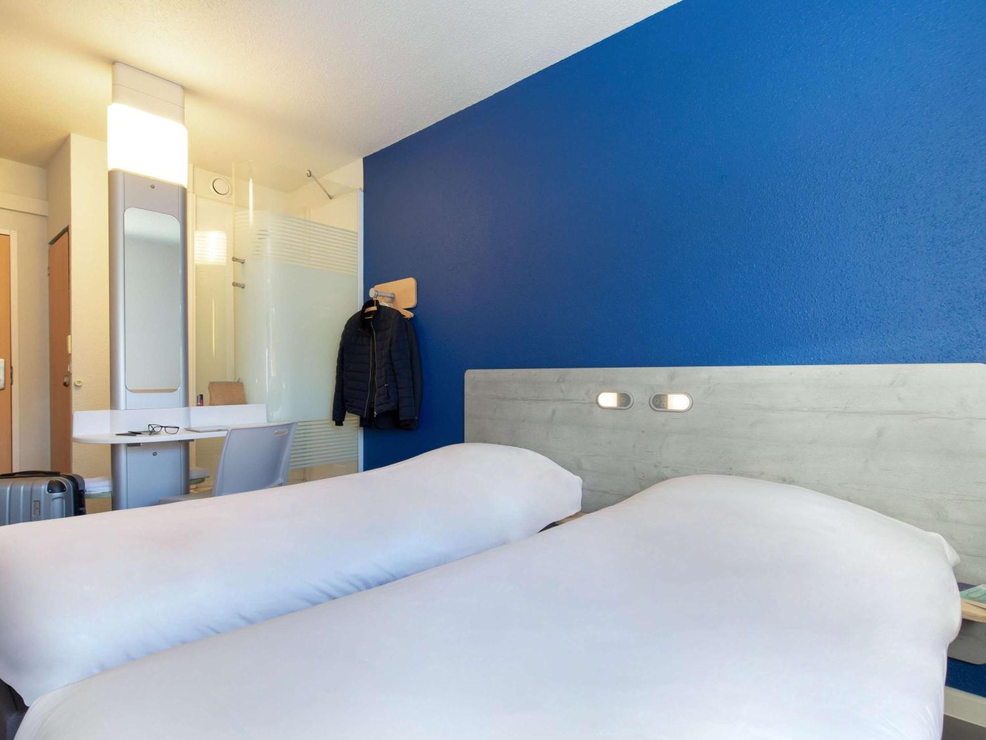 Ibis Budget Saint-Maximin Екстериор снимка