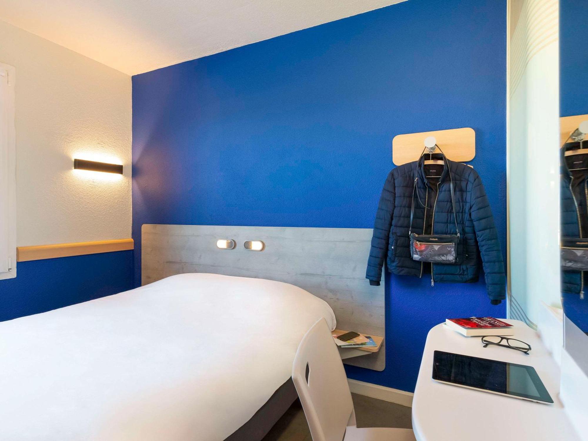 Ibis Budget Saint-Maximin Екстериор снимка