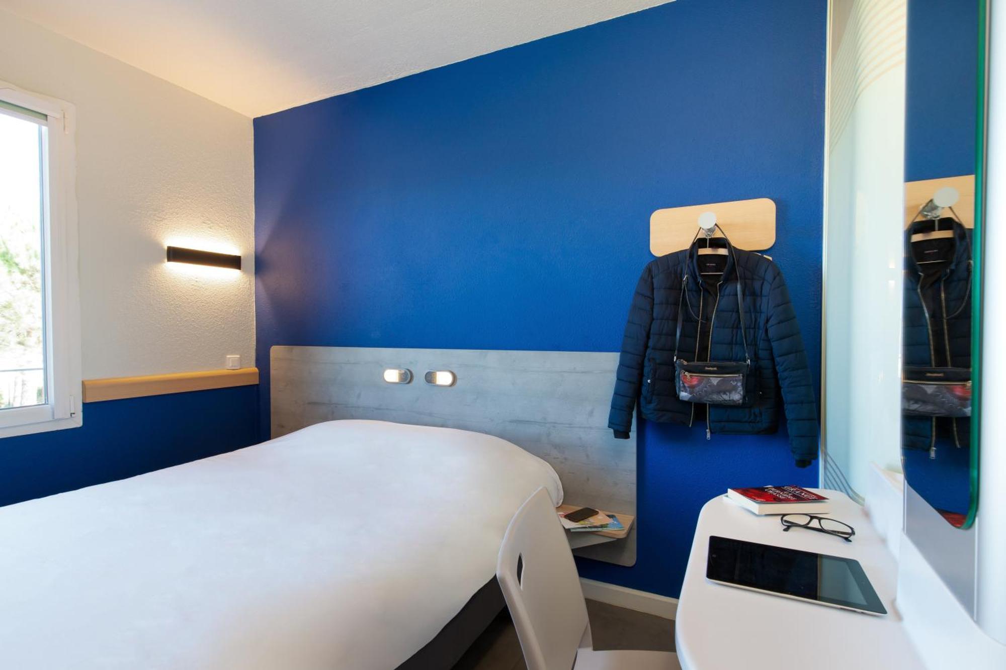 Ibis Budget Saint-Maximin Екстериор снимка
