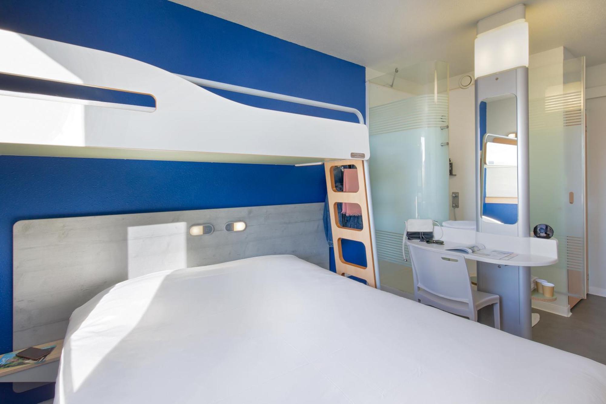 Ibis Budget Saint-Maximin Екстериор снимка